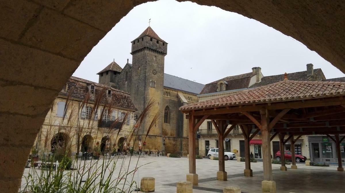 La Ferme De Bousserand Pontours Exteriör bild